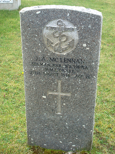 Photo of headstones/John Angus McLennan d1946 hdstn Lewis Gress Cem